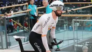 Alfonso Cabello, cuarto con España en el kilómetro C5 del Mundial