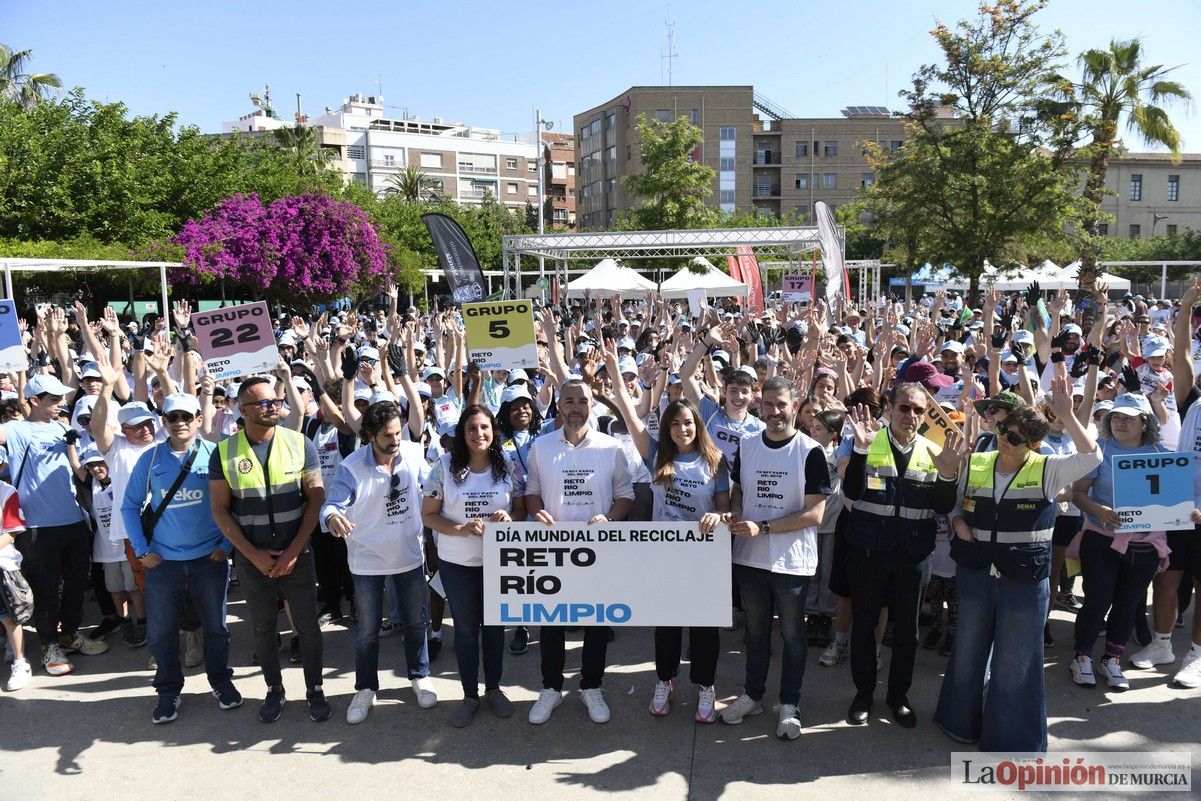 Todas las imágenes del reto de limpieza del río Segura en Murcia