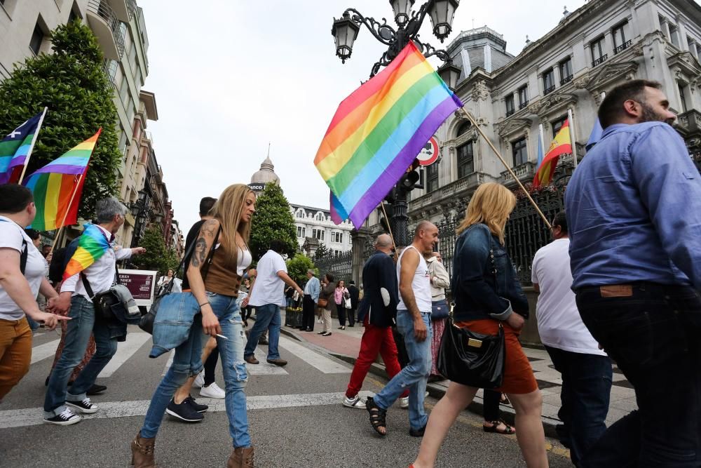 Celebración del Día del Orgullo LGTB en Oviedo