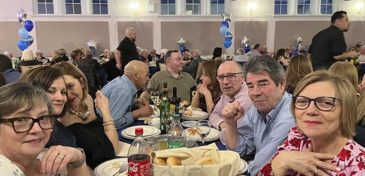 Celebración de la fiesta de los socios en la Casa de Galicia de Nueva York. |