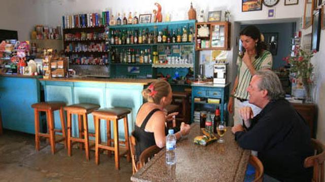Bar y estanco de Can Xicu, en Sant MIquel.