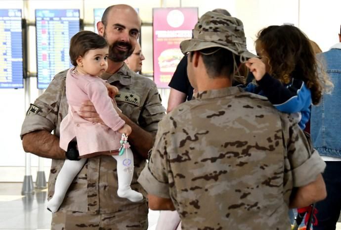 21/05/2019 TELDE.  El jefe del Mando de Canarias, el teniente general Carlos Palacios, despide a la primera rotación de mandos de la Brigada Canarias XVI que se desplaza a Mali para colaborar con la misión de la UE en ese país.  Fotógrafa: YAIZA SOCORRO.  | 21/05/2019 | Fotógrafo: Yaiza Socorro