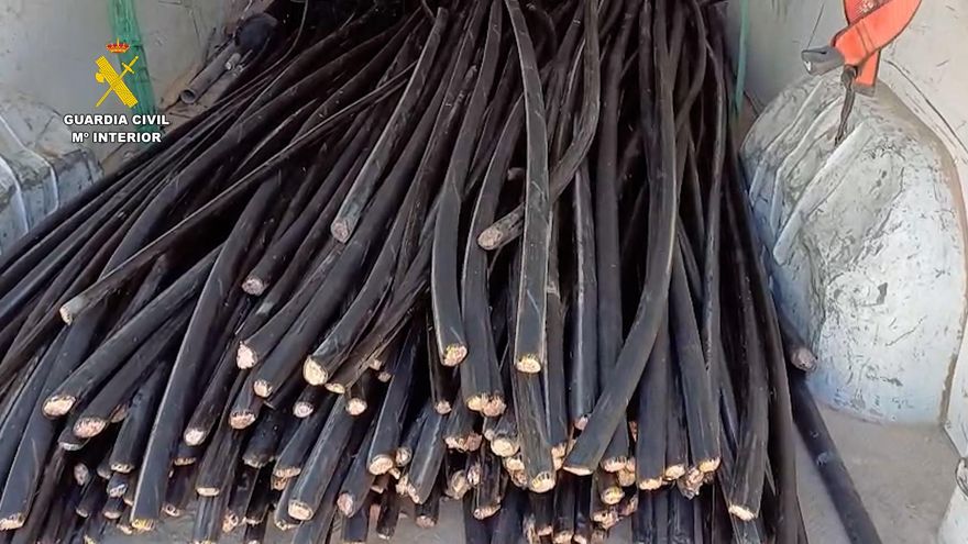 Dos detenidos en Santa Pola por robar 63 km de cable de cobre en Albacete y Murcia