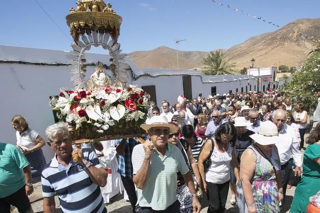 FUERTEVENTURA - Misa y posterior procesión religiosa Virgen de la Peña 2016 - 17-09-16