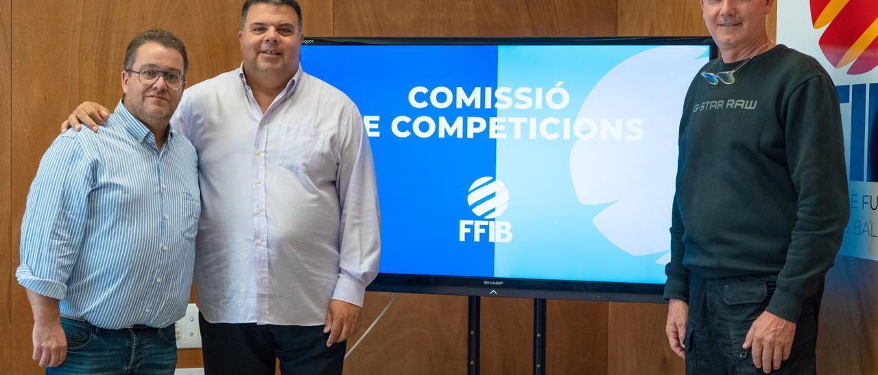 Llorenç Guardiola, Pep Sansó y Pep Barceló en la presentación de la comisión.