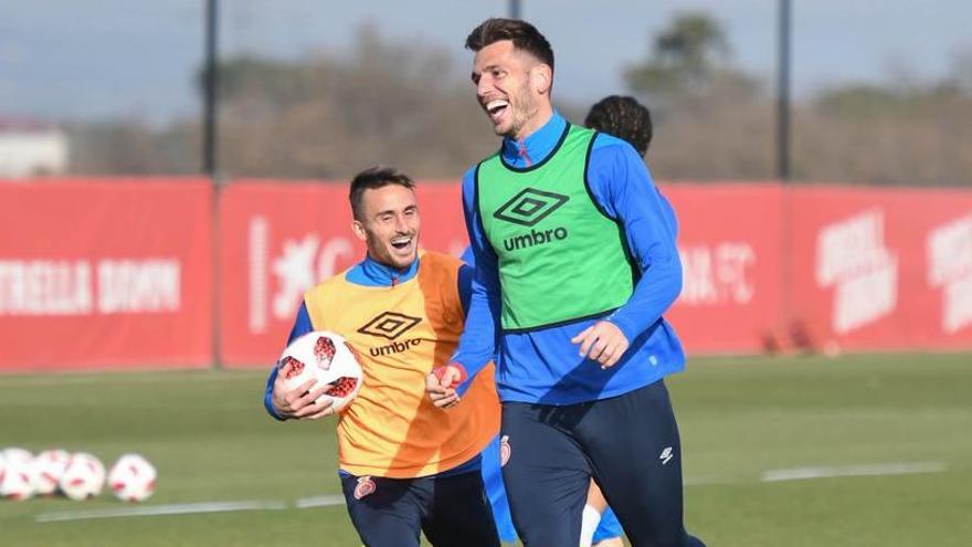 Aleix Garcia i Alcalá en un moment de l&#039;entrenament d&#039;aquest matí a La Vinya