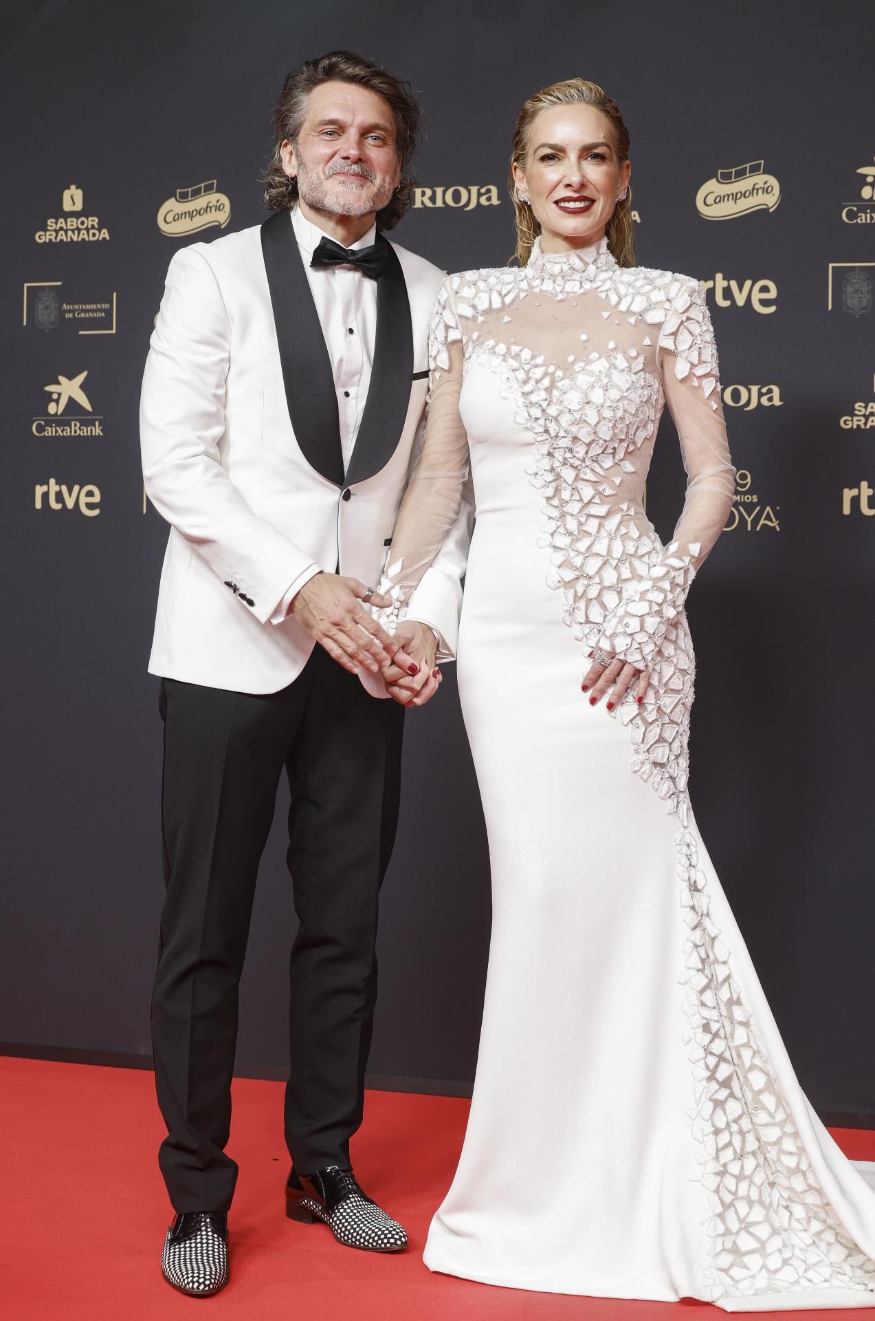 SALVA REINA KIRA MIRO PREMIOS GOYA | El lado más personal y romántico de Salva  Reina, que le ha dedicado su Premio Goya a Kira Miró