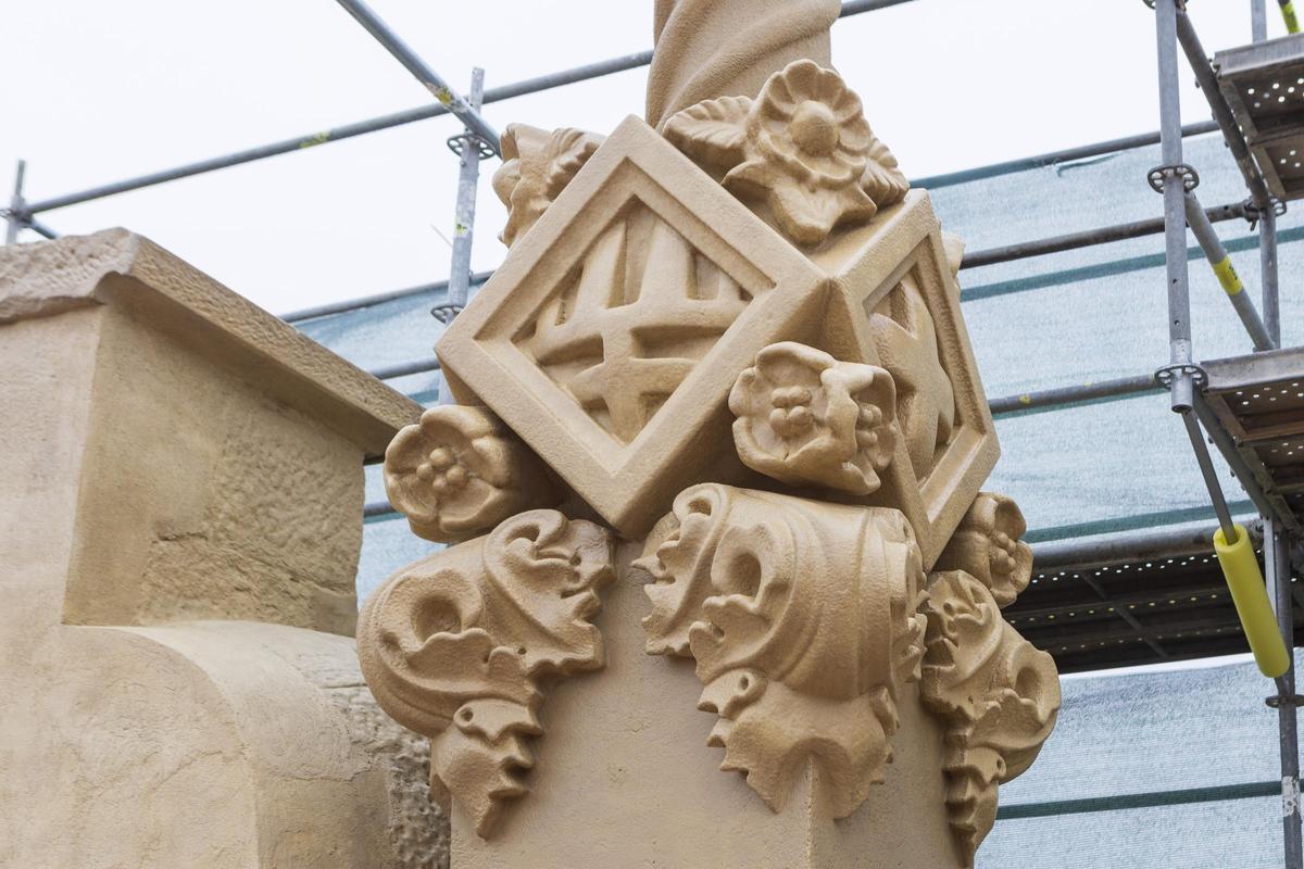 La Buresa de Manresa recupera l'element patrimonial que va perdre per la dictadura La Buresa de Manresa recupera l'element patrimonial que va perdre per la dictadura