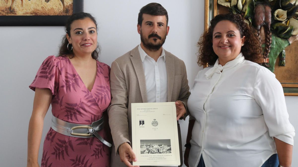 El candidato a la alcaldía del PSOE de Barbate, Javier Rodríguez.