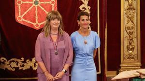 Ana Ollo y María Chivite, en la toma de posesión de los nuevos consejeros.