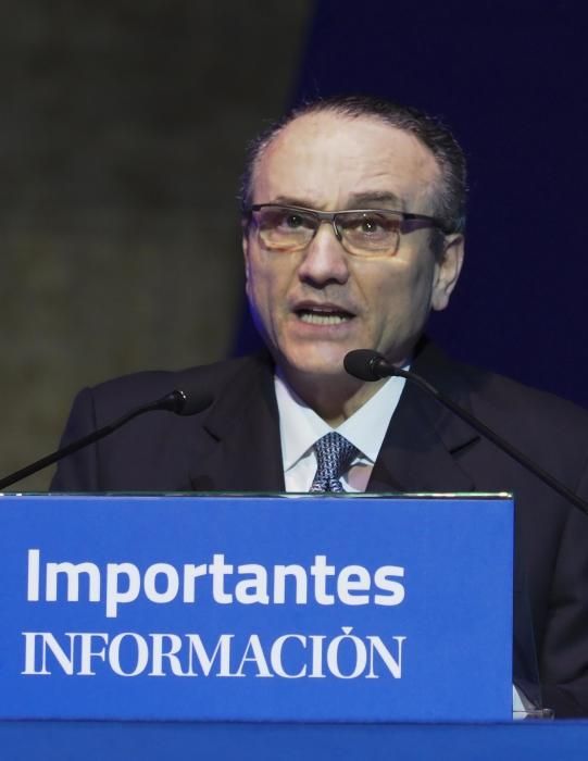 El presidente de Prensa Ibérica, Javier Moll, dando su discurso.