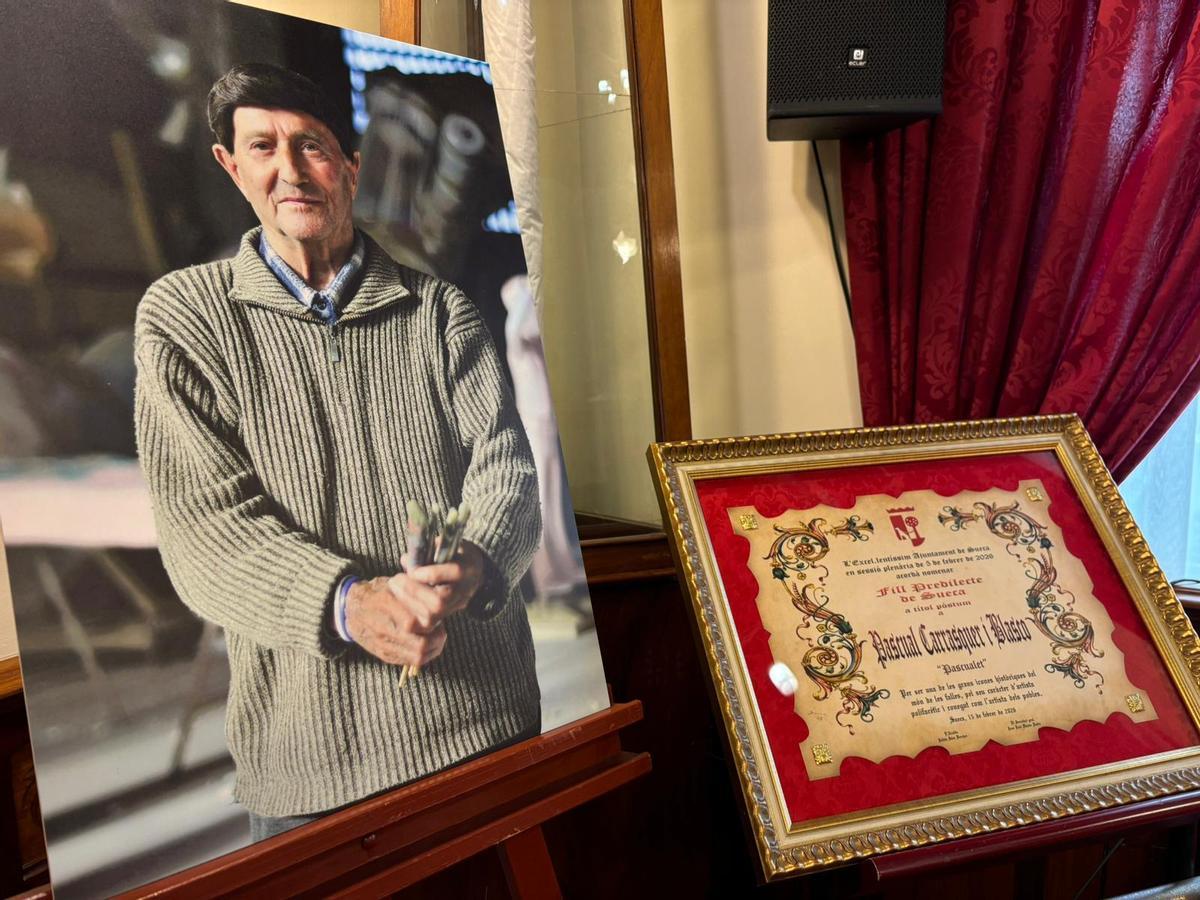 Los mejores momentos de la "Crida" de Sueca y del homenaje póstumo a Carraquer