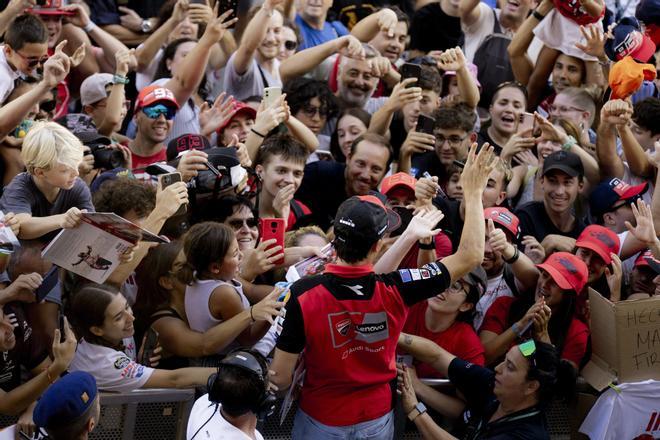 Estas son las actividades y pilotos confirmados en el 'fan festival' de MotoGP en Plaza Catalunya