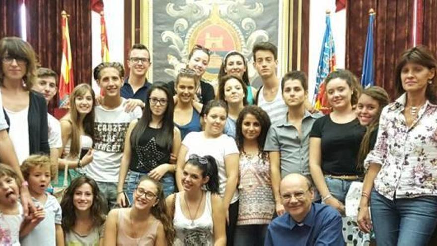 Un grupo de estudiantes Erasmus de Italia visitaron el Ayuntamiento en la jornada de ayer.