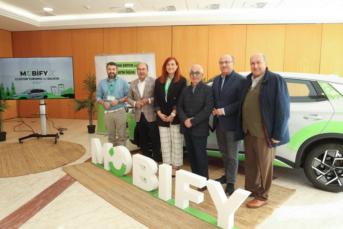 Presentación del convenio de colaboración este miércoles en Santiago.