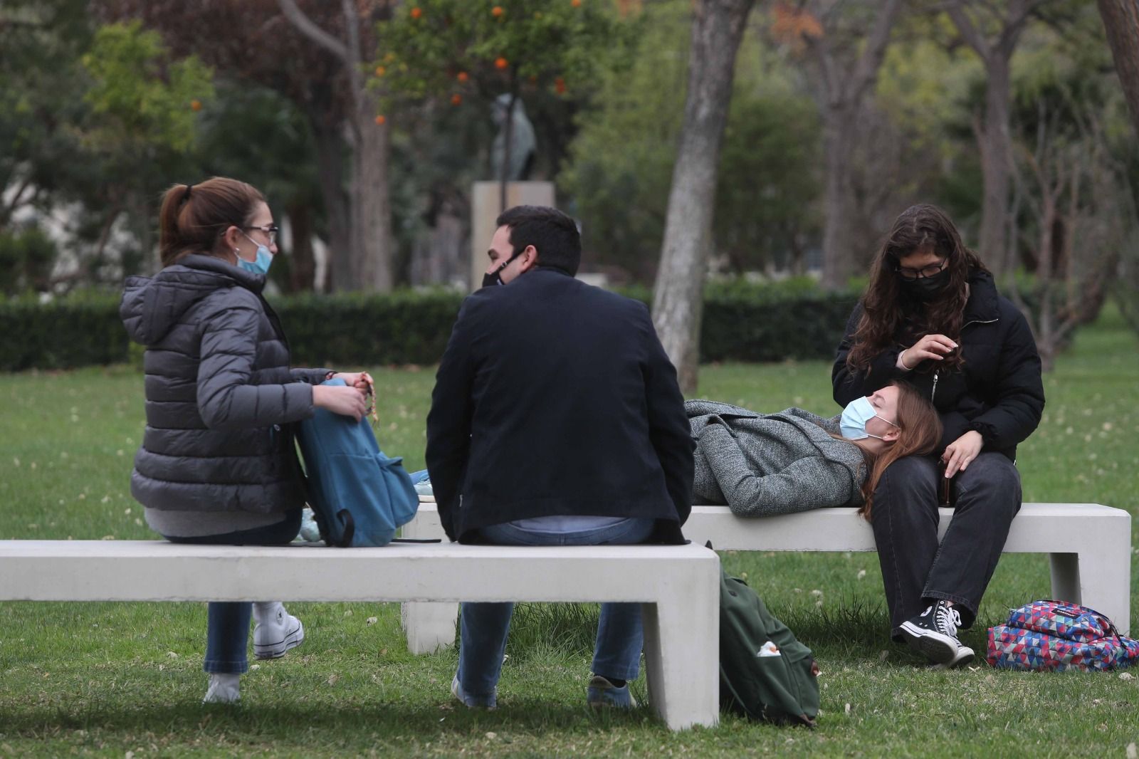 Los universitarios agradecen volver a clase