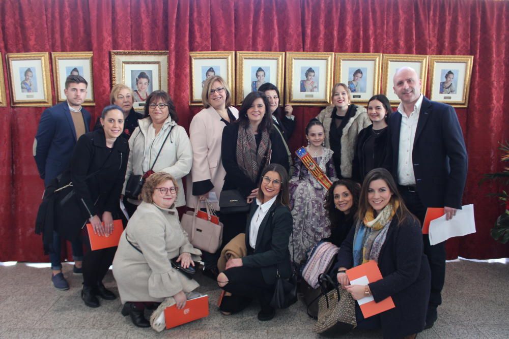 La "mini alfombra roja" de la exaltación de la fallera mayor infantil 2020