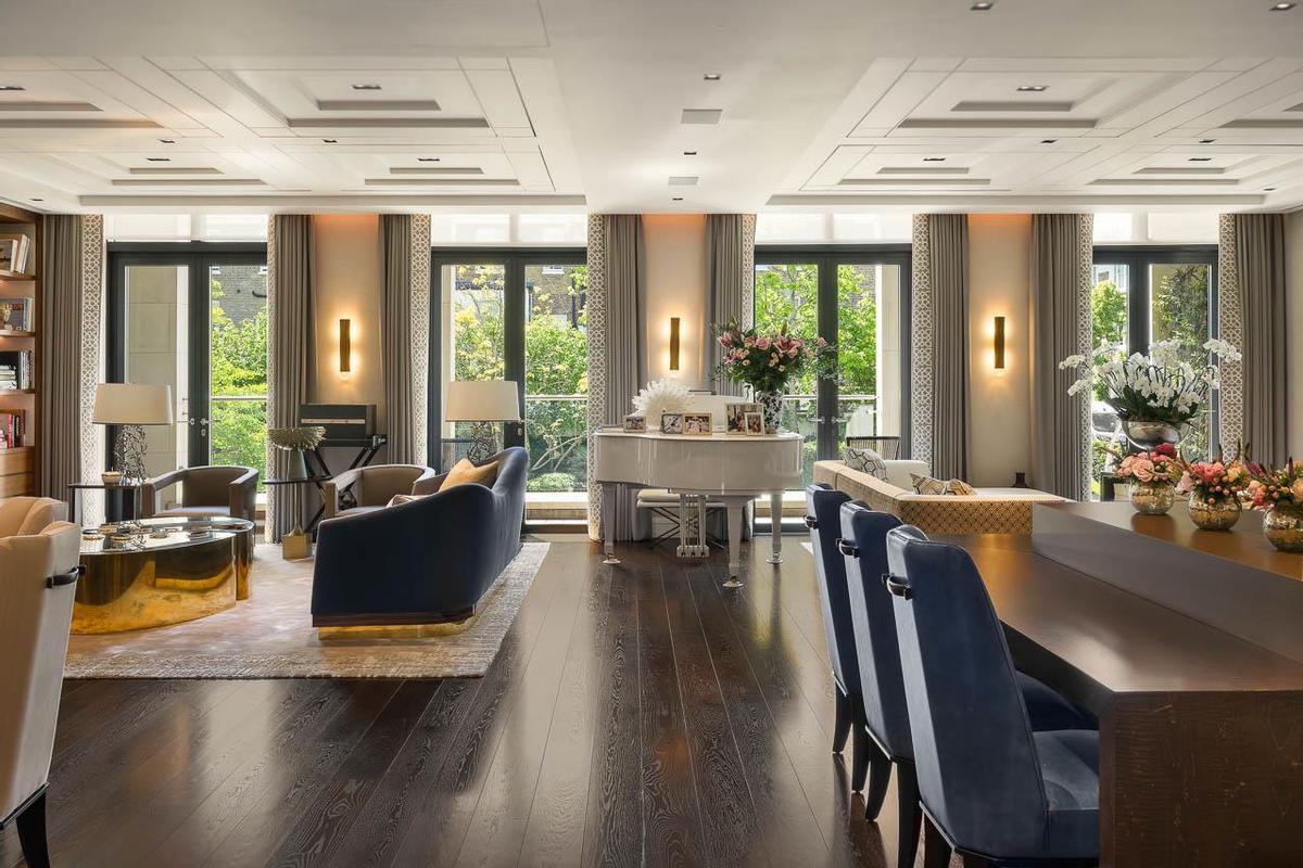 Una de les sales principals d'una casa britànica