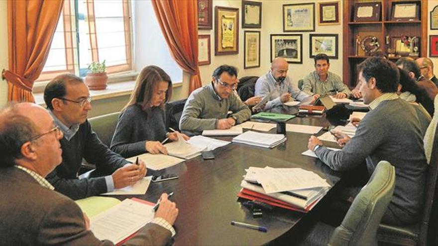 Rechazo sindical a puestos de libre designación dentro del Ayuntamiento de Cáceres