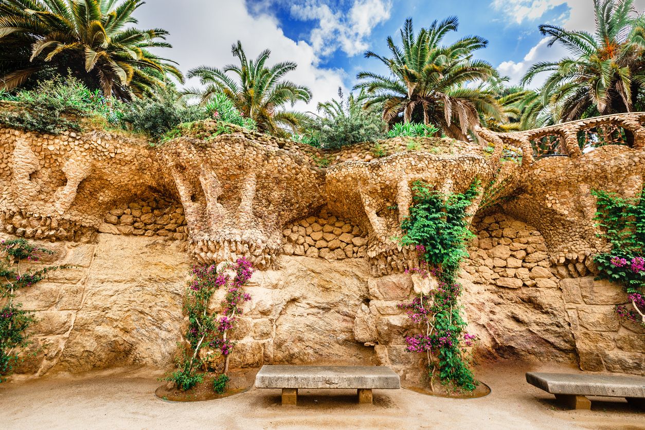 El parecido con los jardines del Parque Güell es más que razonable.