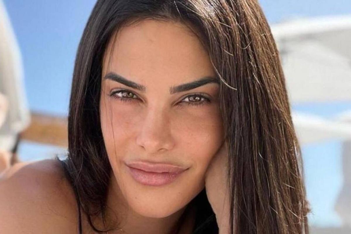 Donde dije digo... : Carla Barber confirma su relación con Carlos Rubí