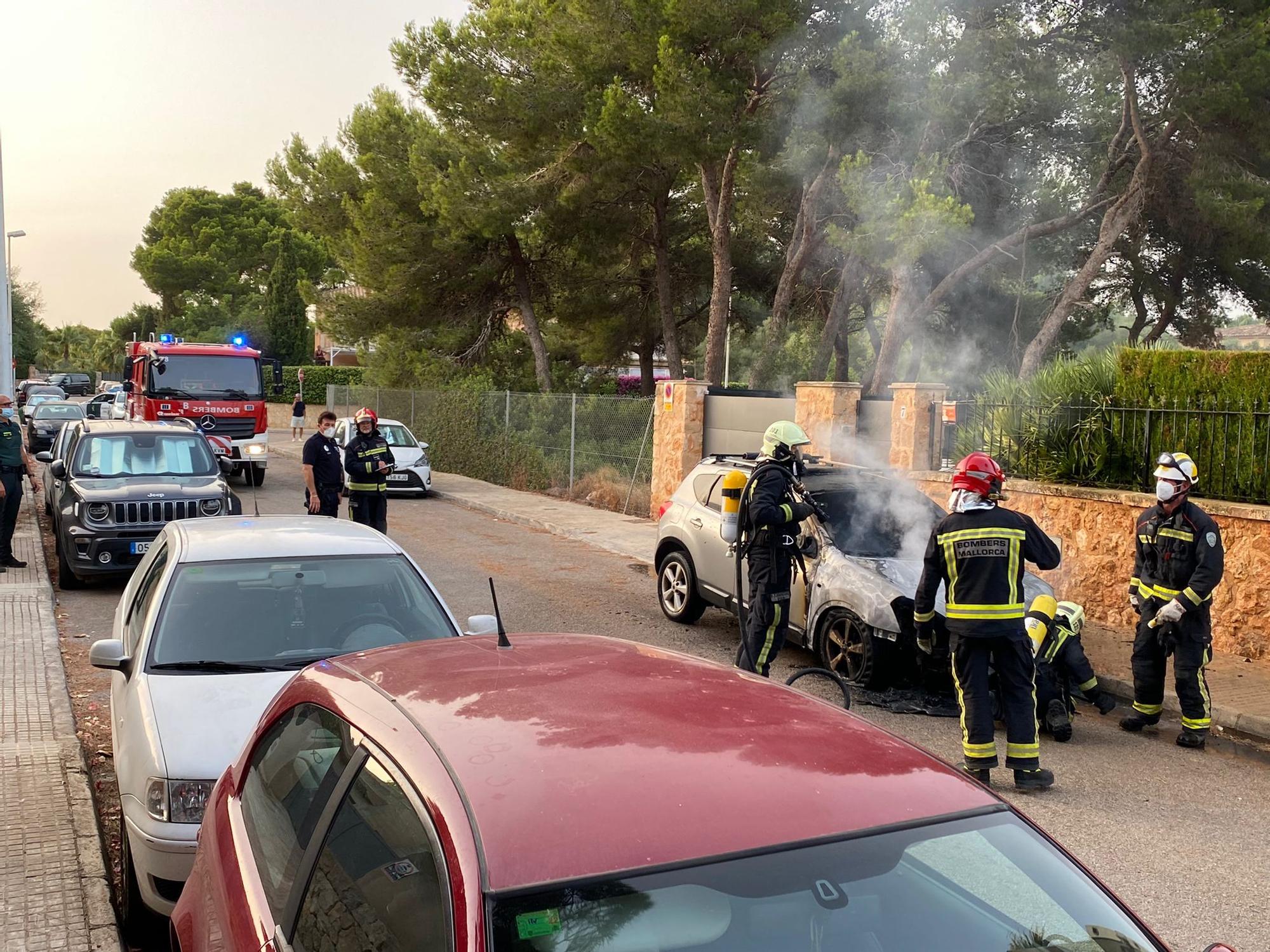 Alarma en Maioris por un incendio en un vehículo