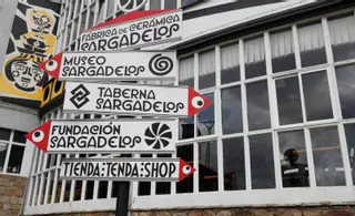 Sargadelos: 200 años en azul y blanco