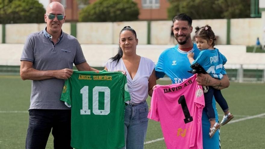 El Estrella remonta al Villaverde en la recta final en su regreso a la Tercera RFEF (3-1)