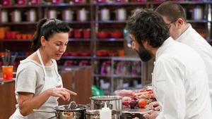 Vicky, una de les concursants de ’Masterchef’, durant el programa. 