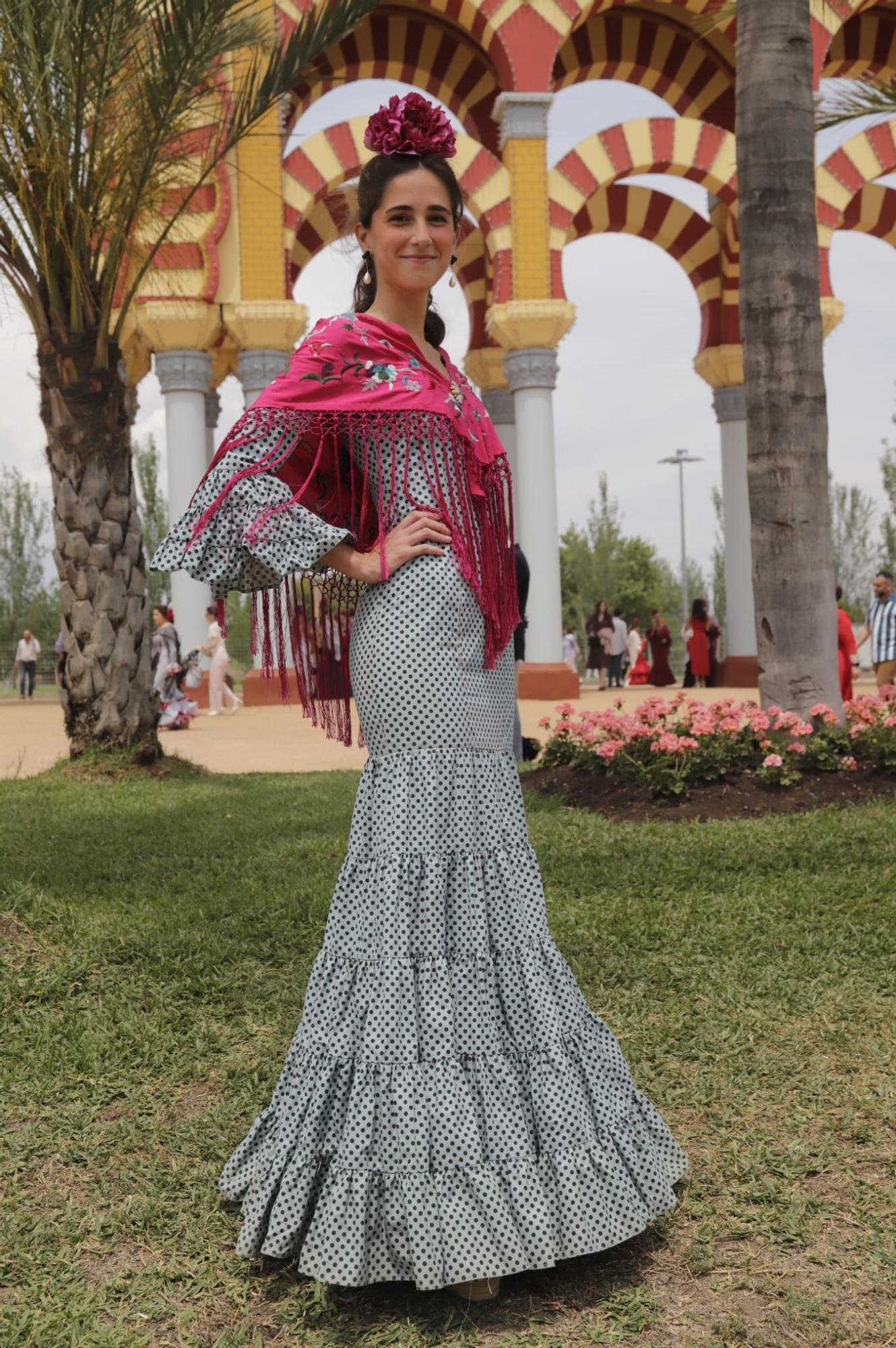 Sábado de Feria, trajes de gitana en el Arenal