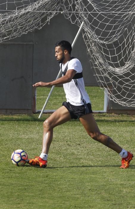 Las mejores imágenes del entrenamiento del Valencia CF