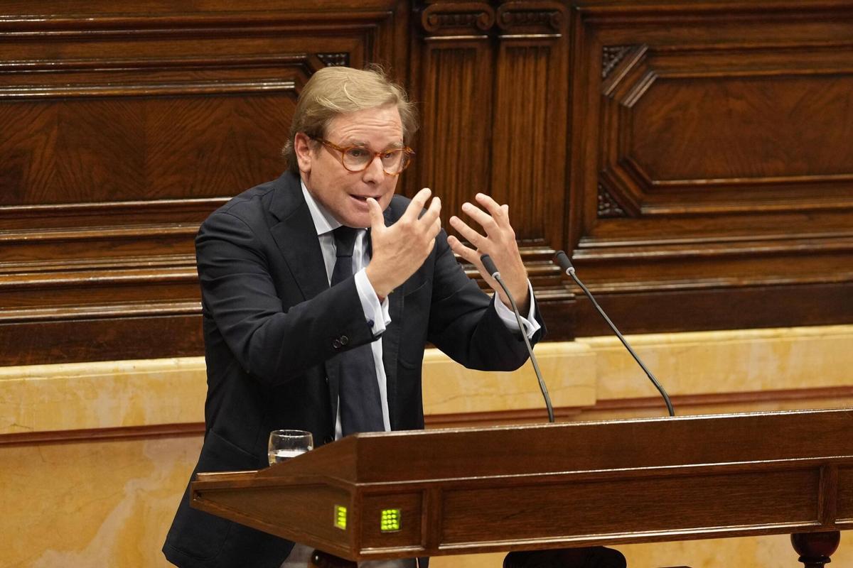 Barcelona 09/10/2025 Debate de política general en el Parlament de Catalunya En la foto, Joan Gariga de Vox Fotografia de Ferran Nadeu