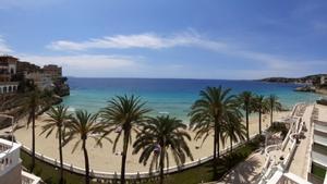 Archivo - Playa de Palma de Mallorca.