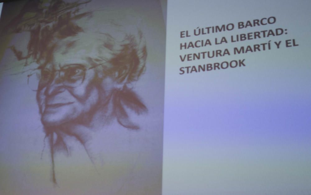 El escritor Emilio Soler y el artista José Díaz Azorín presentan hoy un volumen que recoge parte de sus artículos publicados en INFORMACIÓN
