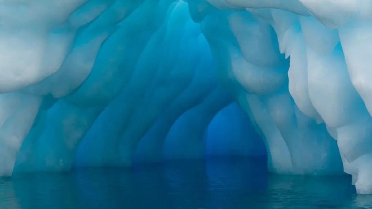 Hallan un río de 460 kilómetros bajo los hielos de la Antártida