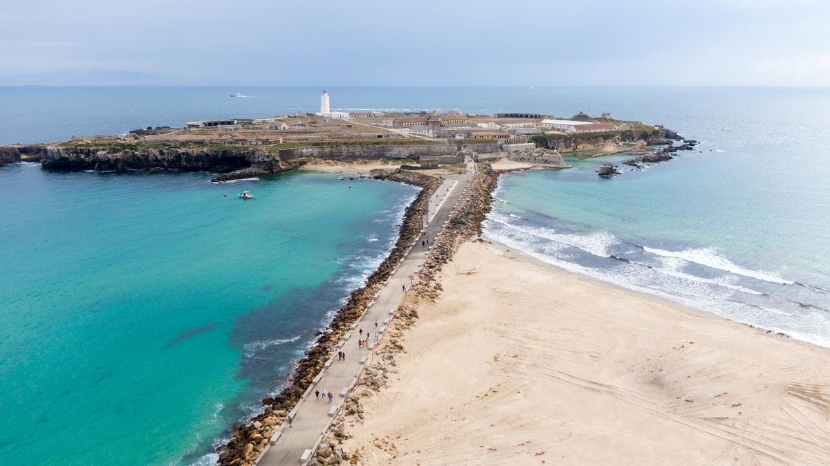 En torno a la Punta de Tarifa confluyen el Atlántico y el Mediterráneo