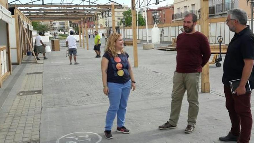 Comerços i veïns, junts baix la Torre