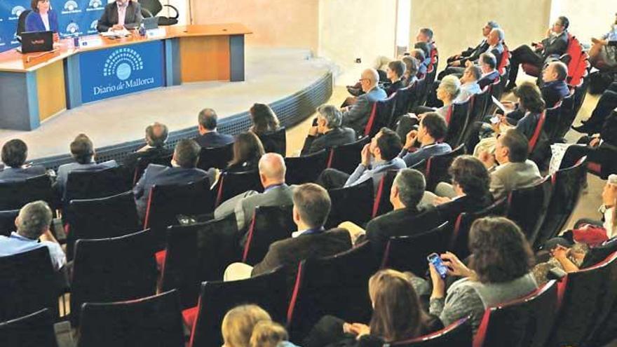 María José Miranda, durante su conferencia en el Club Diario de Mallorca.