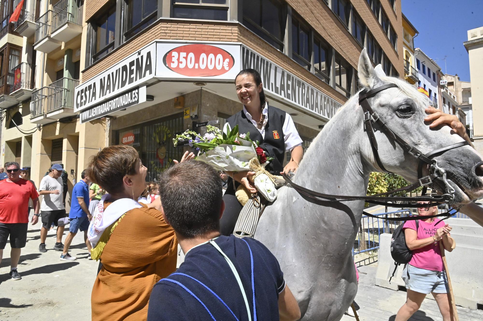 Fotos de ambiente y de la segunda Entrada de Toros y Caballos de Segorbe