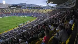La afición isleña colorea un récord de 26.093 espectadores en la Copa de la Reina de Gran Canaria