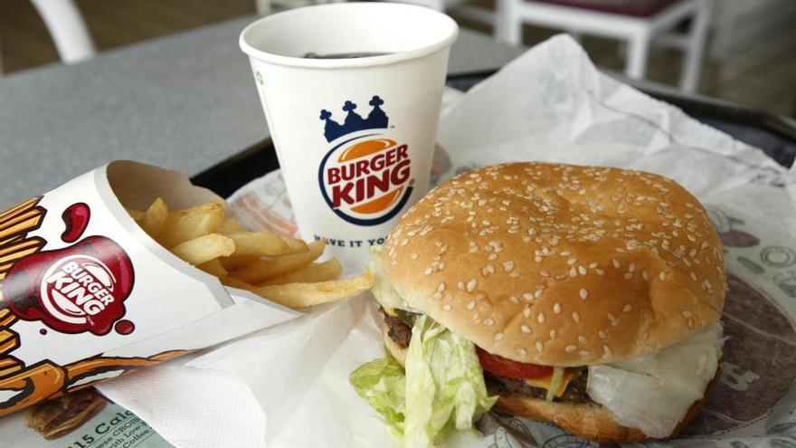 Burger King dejará de servir pollos criados en condiciones de maltrato a partir de 2024