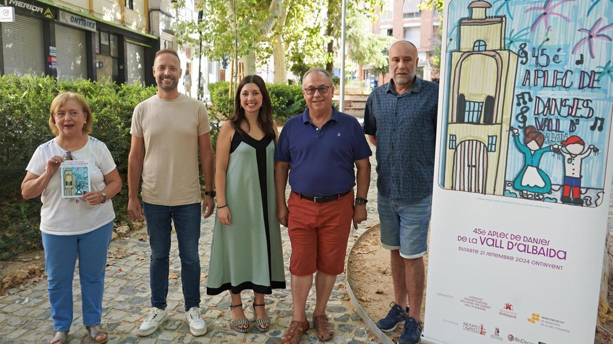 Presentación del Aplec de Danses de la Vall d'Albaida en Ontinyent.