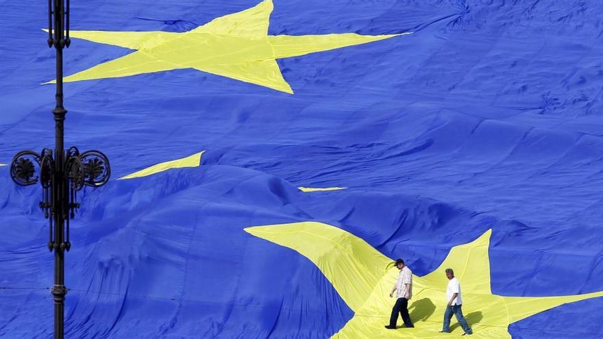 El Comité Europeo de las Regiones celebra un debate.