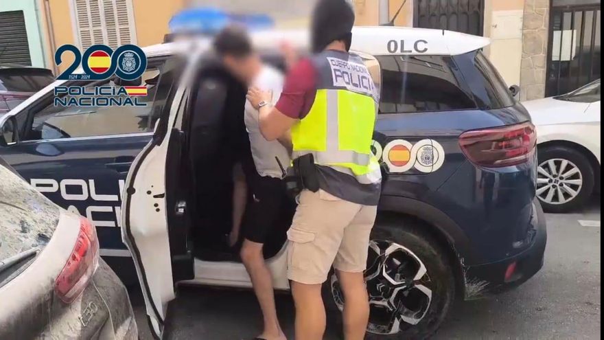 Desmantelan un activo punto de venta de droga en un piso del barrio de Foners