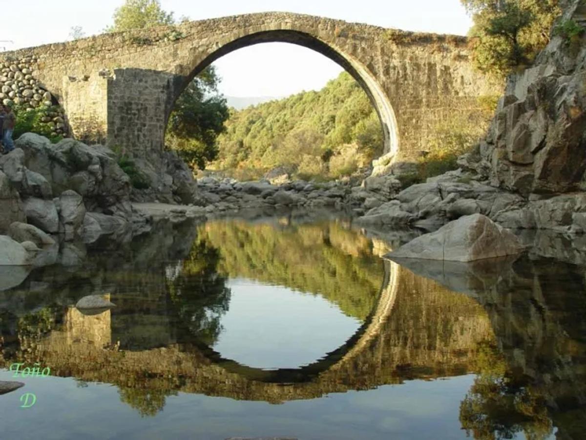Puente Romano de Madrigal de la Vera.
