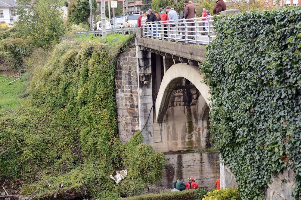 Rescatan el cadáver de un hombre en el río de Campomanes