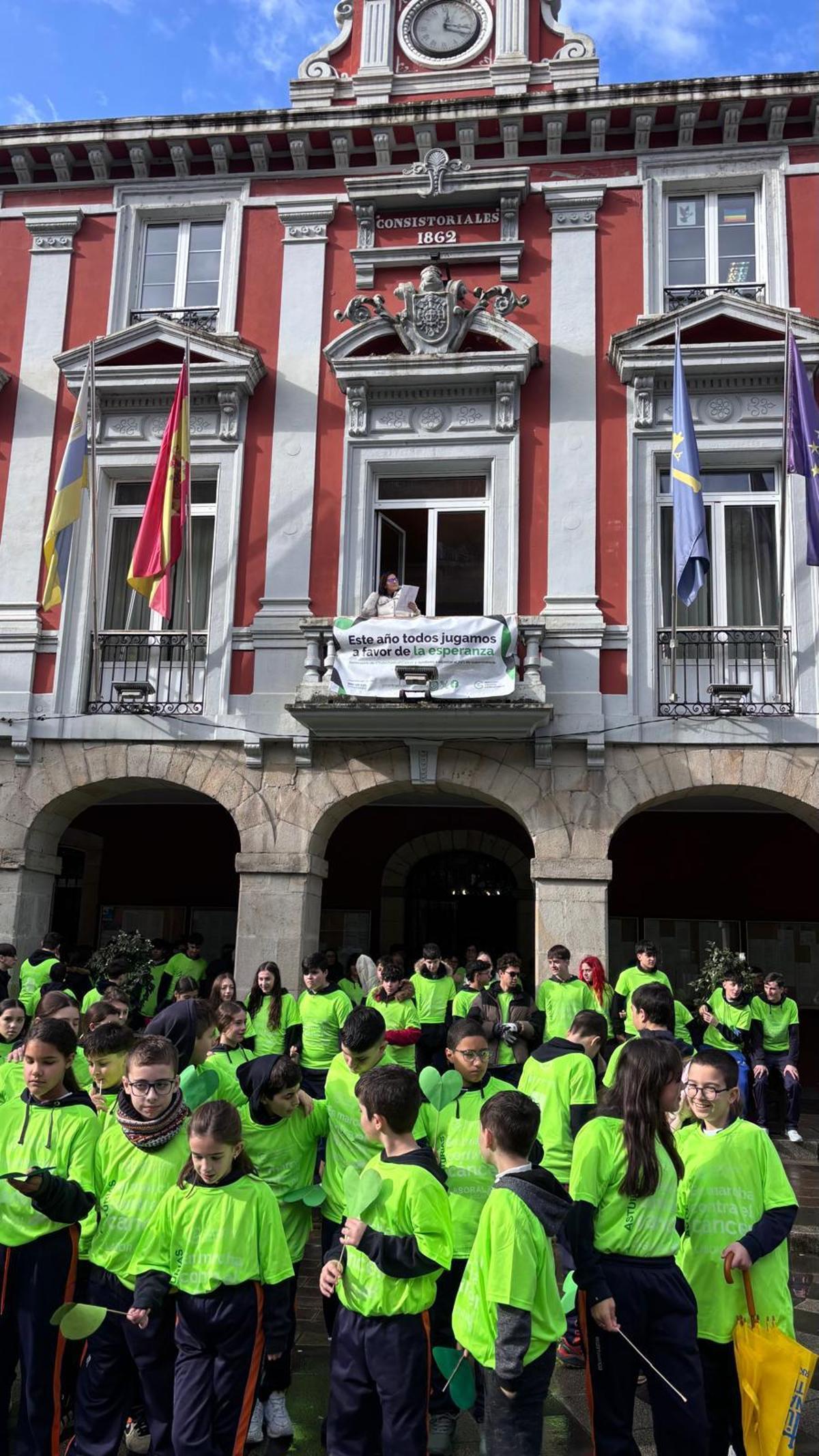 Participantes en el acto.