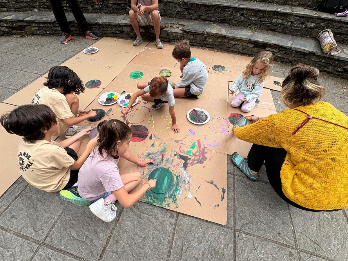 Desarrollo del taller de creación de de soles.