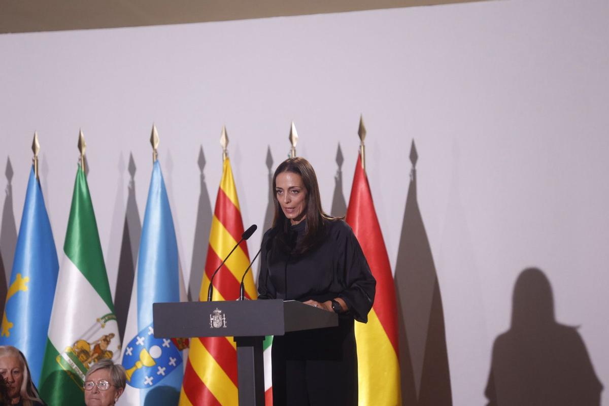 Naiara lee su discurso en el funeral de Estado