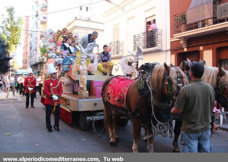 GALERIA DE FOTOS -- El Grao se vuelca con la Cabalgata del Mar de Sant Pere